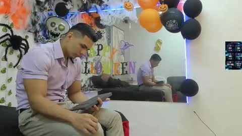 Snapshot of choreythaiylor chatting on October 14, 2025, 3:13 pm Chorey Thaylor online show from October 14, 2025, 3:13 pm