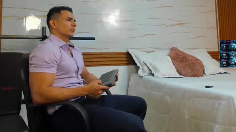 Snapshot of choreythaiylor chatting on November 30, 2025, 4:11 pm Chorey Thaylor online show from November 30, 2025, 4:11 pm