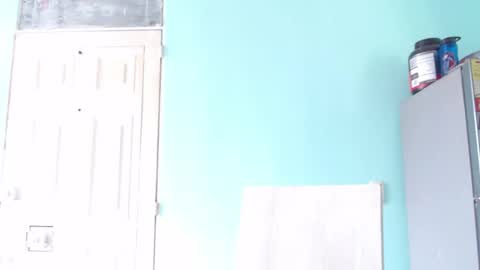 Snapshot of choticx chatting on December 16, 2025, 3:50 pm Andrew online show from December 16, 2025, 3:50 pm