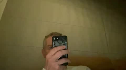 choupipat1 online show from October 13, 2025, 6:08 pm