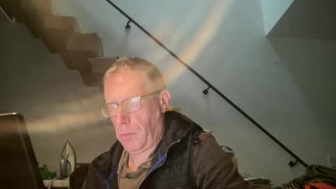 choupipat1 online show from October 14, 2025, 6:58 am