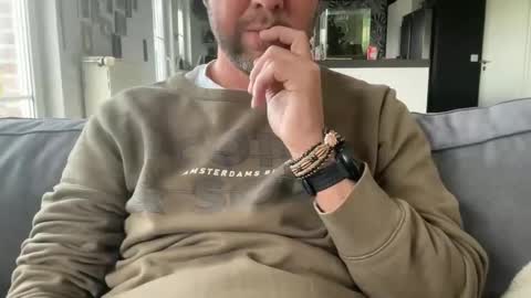 Snapshot of chris13abcd chatting on November 12, 2025, 12:16 pm chris13abcd online show from November 12, 2025, 12:16 pm