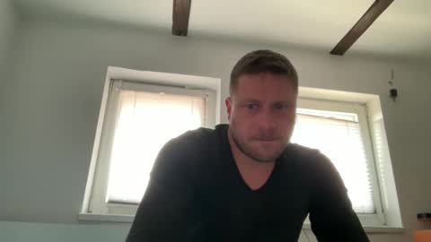 Chris online show from March 31, 2026, 8:37 am