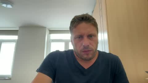 Chris online show from July 3, 2026, 9:16 am