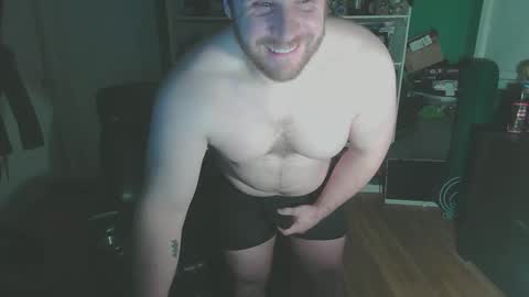 Snapshot of chris19904951 chatting on December 16, 2025, 6:51 am Chris online show from December 16, 2025, 6:51 am