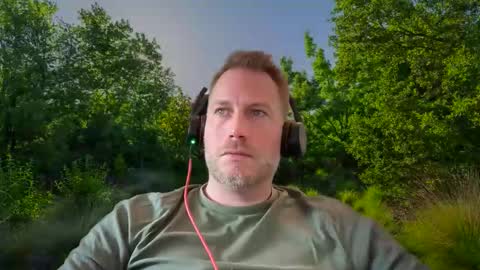 Snapshot of chris2024x chatting on September 19, 2025, 11:55 am Christian online show from September 19, 2025, 11:55 am