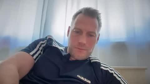 Snapshot of chris2024x chatting on September 27, 2025, 11:48 am Christian online show from September 27, 2025, 11:48 am