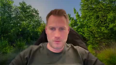 Snapshot of chris2024x chatting on October 15, 2025, 9:04 pm Christian online show from October 15, 2025, 9:04 pm