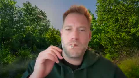 Snapshot of chris2024x chatting on October 20, 2025, 6:36 am Christian online show from October 20, 2025, 6:36 am