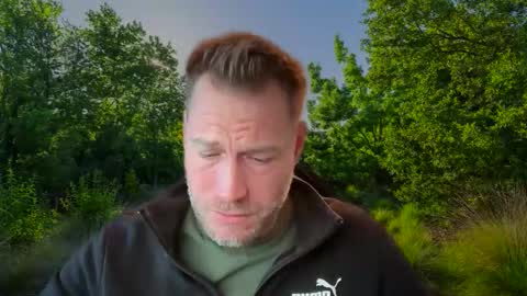 Snapshot of chris2024x chatting on October 21, 2025, 7:20 am Christian online show from October 21, 2025, 7:20 am