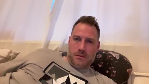 Snapshot of chris2024x chatting on November 8, 2025, 3:45 pm Christian online show from November 8, 2025, 3:45 pm