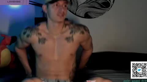 Snapshot of chris_angel01 chatting on January 6, 2025, 12:48 am chris_angel01 online show from January 6, 2025, 12:48 am