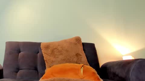 Chriz online show from February 11, 2025, 3:18 am