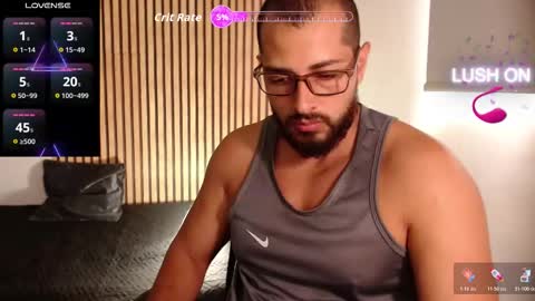 Snapshot of chris_magnum_ chatting on November 10, 2025, 3:00 pm cris Twitter magnum101010 insta magnumc20 online show from November 10, 2025, 3:00 pm