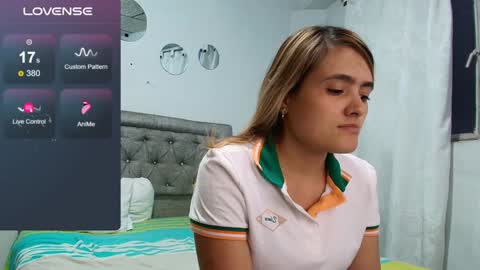 Snapshot of chris_sharon2023 chatting on January 8, 2025, 11:09 pm Yarixa online show from January 8, 2025, 11:09 pm