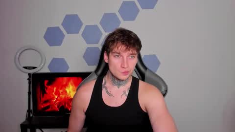 Snapshot of chris_tyson chatting on October 24, 2025, 9:44 pm Chris Tyson online show from October 24, 2025, 9:44 pm