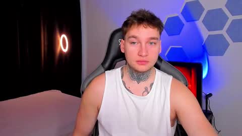 Snapshot of chris_tyson chatting on November 29, 2025, 8:39 am Chris Tyson online show from November 29, 2025, 8:39 am