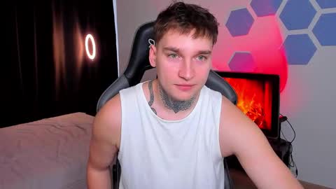 Snapshot of chris_tyson chatting on December 1, 2025, 7:13 am Chris Tyson online show from December 1, 2025, 7:13 am