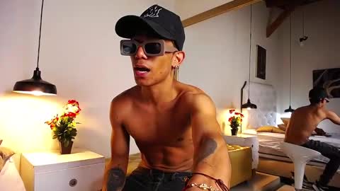 Chris Weell online show from December 6, 2024, 12:45 am