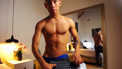 Chris Weell online show from December 15, 2024, 8:25 pm