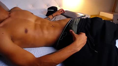 Chris Weell online show from February 15, 2025, 8:22 pm