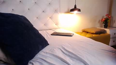 Chris Weell online show from February 16, 2025, 7:49 pm