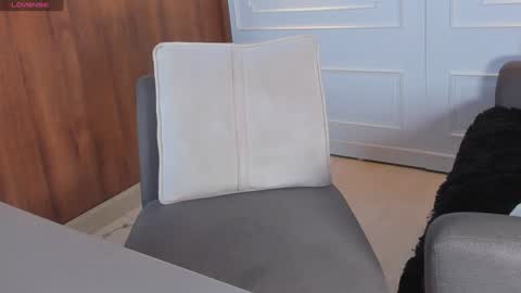 Snapshot of chrishell_ chatting on January 20, 2025, 2:53 am Chrishell online show from January 20, 2025, 2:53 am