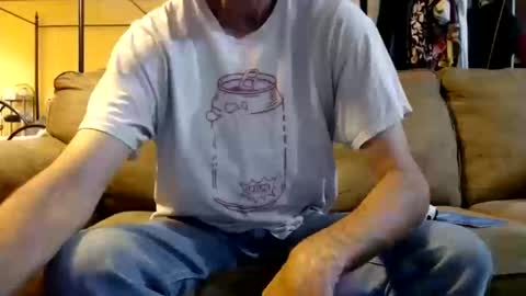 chrisintn online show from October 17, 2025, 10:34 pm