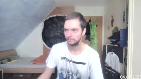 chrisjung301160 online show from March 4, 2026, 11:16 am