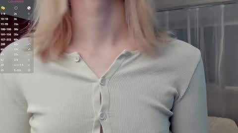 Snapshot of chrisme_please chatting on February 1, 2026, 8:07 pm Lizz online show from February 1, 2026, 8:07 pm