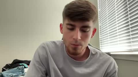 Snapshot of chrisoncam01 chatting on October 4, 2025, 7:56 pm chrisoncam01 online show from October 4, 2025, 7:56 pm