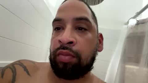 Snapshot of chrisr4203 chatting on December 18, 2025, 1:00 am chrisr4203 online show from December 18, 2025, 1:00 am