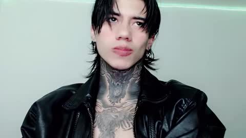 Snapshot of chriss_opp chatting on March 2, 2025, 2:43 pm CHRIS INDEPENT MODEL online show from March 2, 2025, 2:43 pm