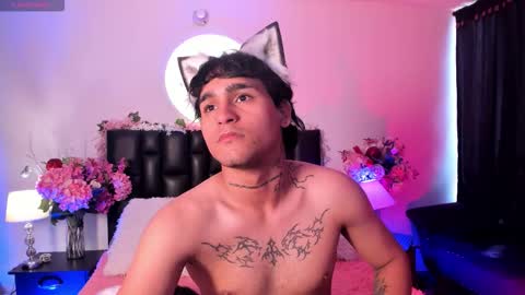 Christian Wang online show from November 1, 2025, 5:26 pm