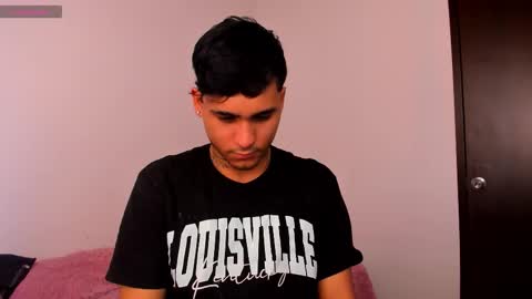 Christian Wang online show from November 22, 2025, 7:24 pm