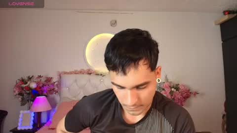 Christian Wang online show from July 13, 2026, 9:28 pm
