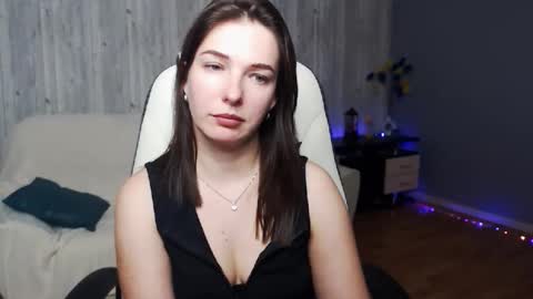 Snapshot of chrisssstaylor chatting on November 18, 2025, 9:36 am Christi online show from November 18, 2025, 9:36 am