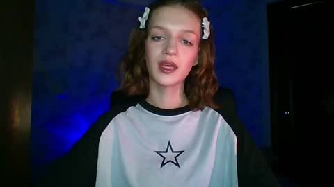 Snapshot of chrissy_joyful chatting on March 17, 2026, 4:39 am chrissy_joyful online show from March 17, 2026, 4:39 am