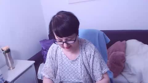 Snapshot of christarose chatting on January 19, 2026, 4:27 am Christa online show from January 19, 2026, 4:27 am