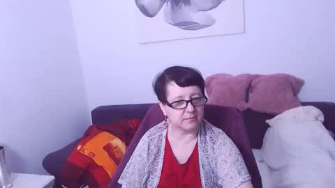 Christa online show from May 18, 2026, 12:40 am