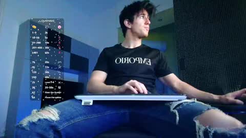 UPVOTE ME ------  ILL DO SOMETHING FOR FREE online show from May 6, 2026, 7:19 pm