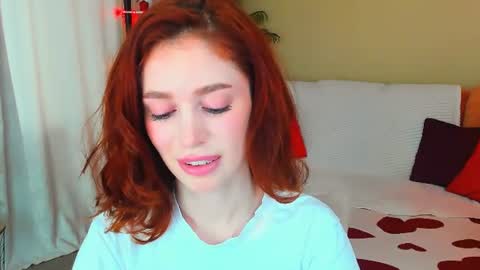 christinaconteeree online show from July 6, 2026, 11:29 am