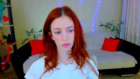 christinaconteeree online show from July 7, 2026, 11:25 am