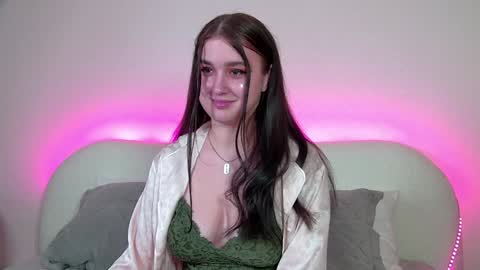 Christina online show from January 25, 2025, 3:40 am