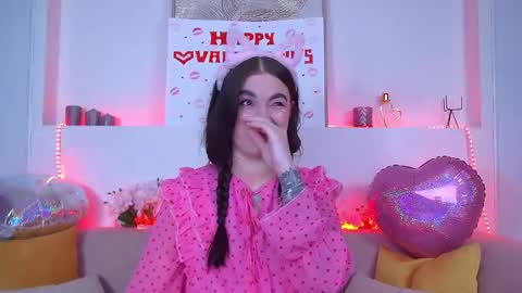 Christina online show from February 14, 2025, 6:40 pm