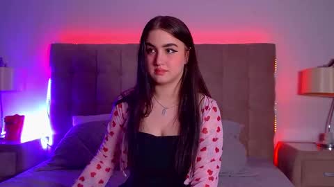 Christina online show from March 11, 2025, 12:33 am