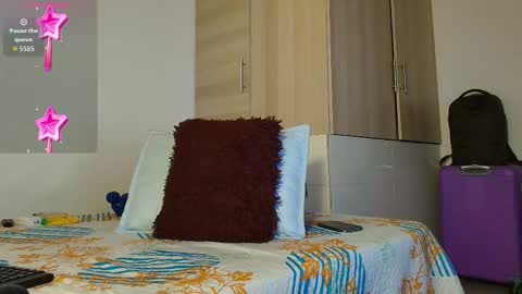 Snapshot of christopher__vans chatting on November 29, 2025, 10:51 am CHRISTOPHER online show from November 29, 2025, 10:51 am