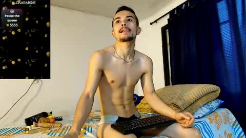 CHRISTOPHER online show from May 4, 2026, 11:06 am