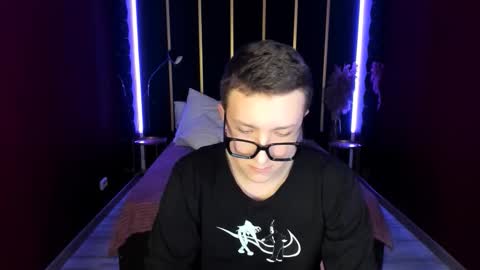 Snapshot of christopher_morales chatting on March 9, 2026, 9:41 pm Christopher online show from March 9, 2026, 9:41 pm