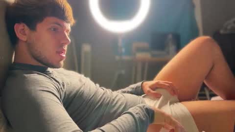 Snapshot of christophertan chatting on November 2, 2025, 7:22 am Christopher online show from November 2, 2025, 7:22 am